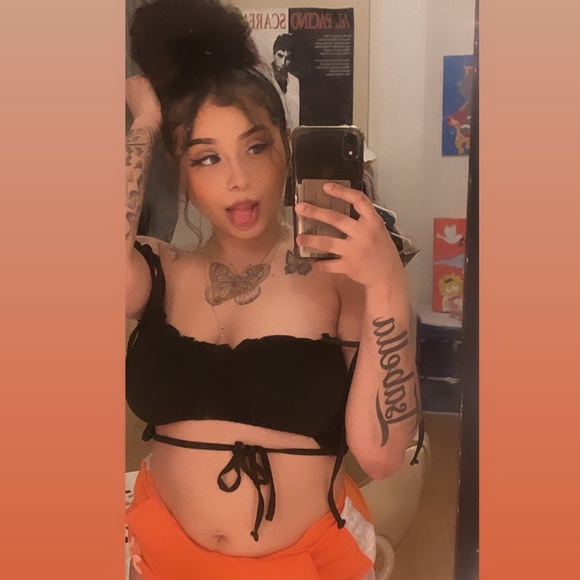 Meet your Posher, Pamela - Picture 2 of 2